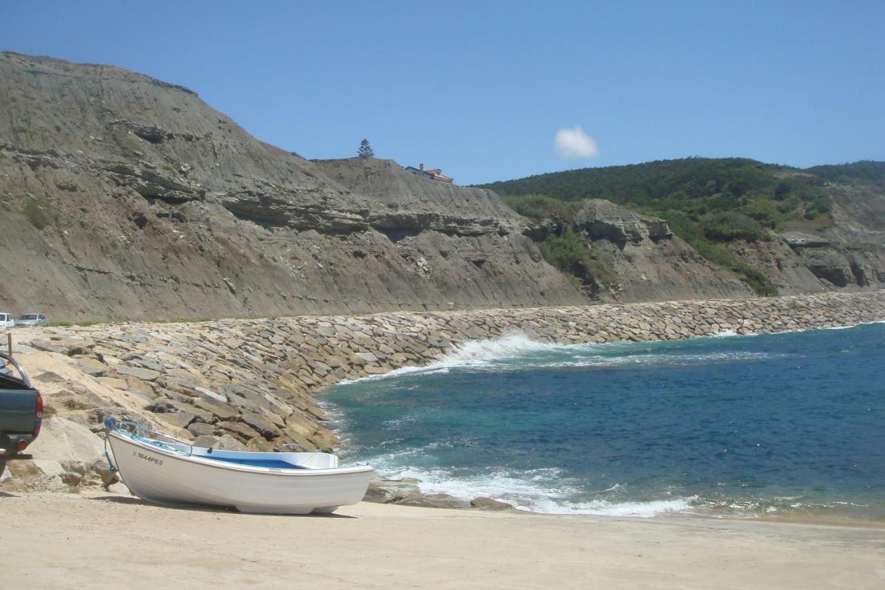 Campo De Oleandros Villa Lourinha  Exterior photo